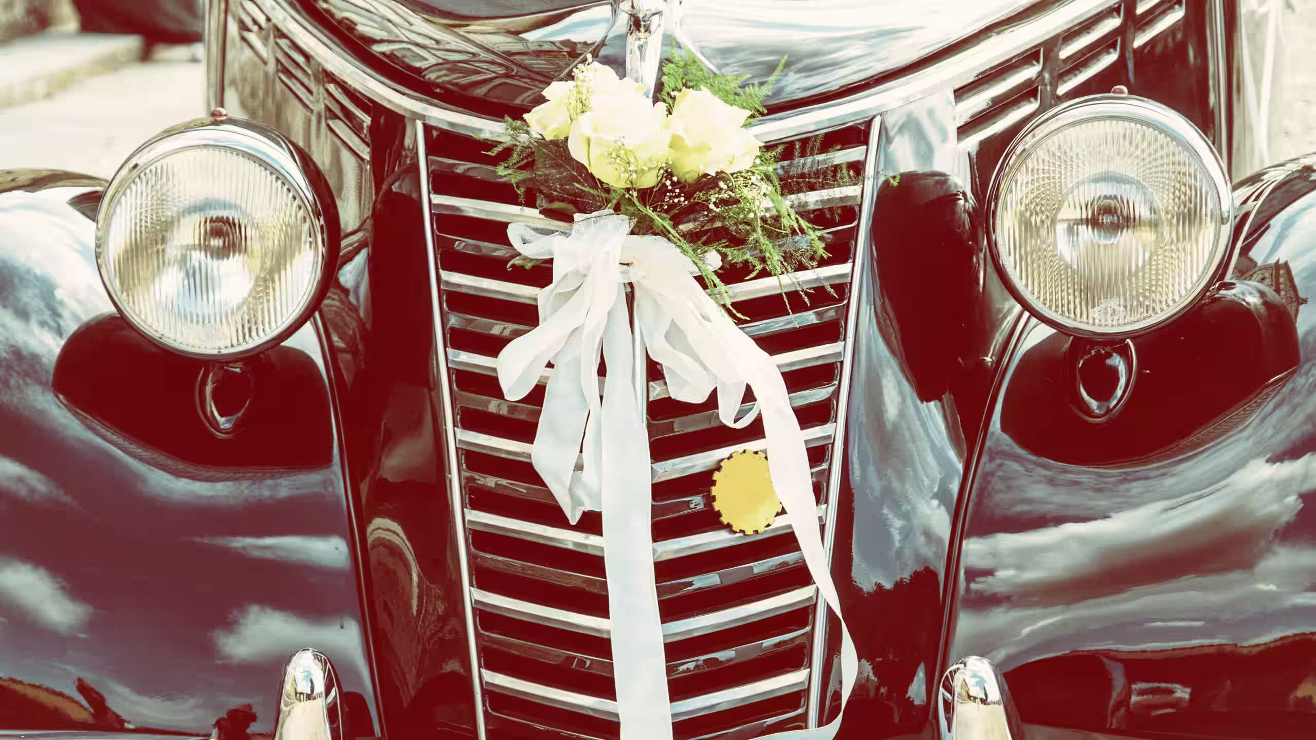 Autos en Salta que ofrecen servicios para celebraciones de todo tipo.